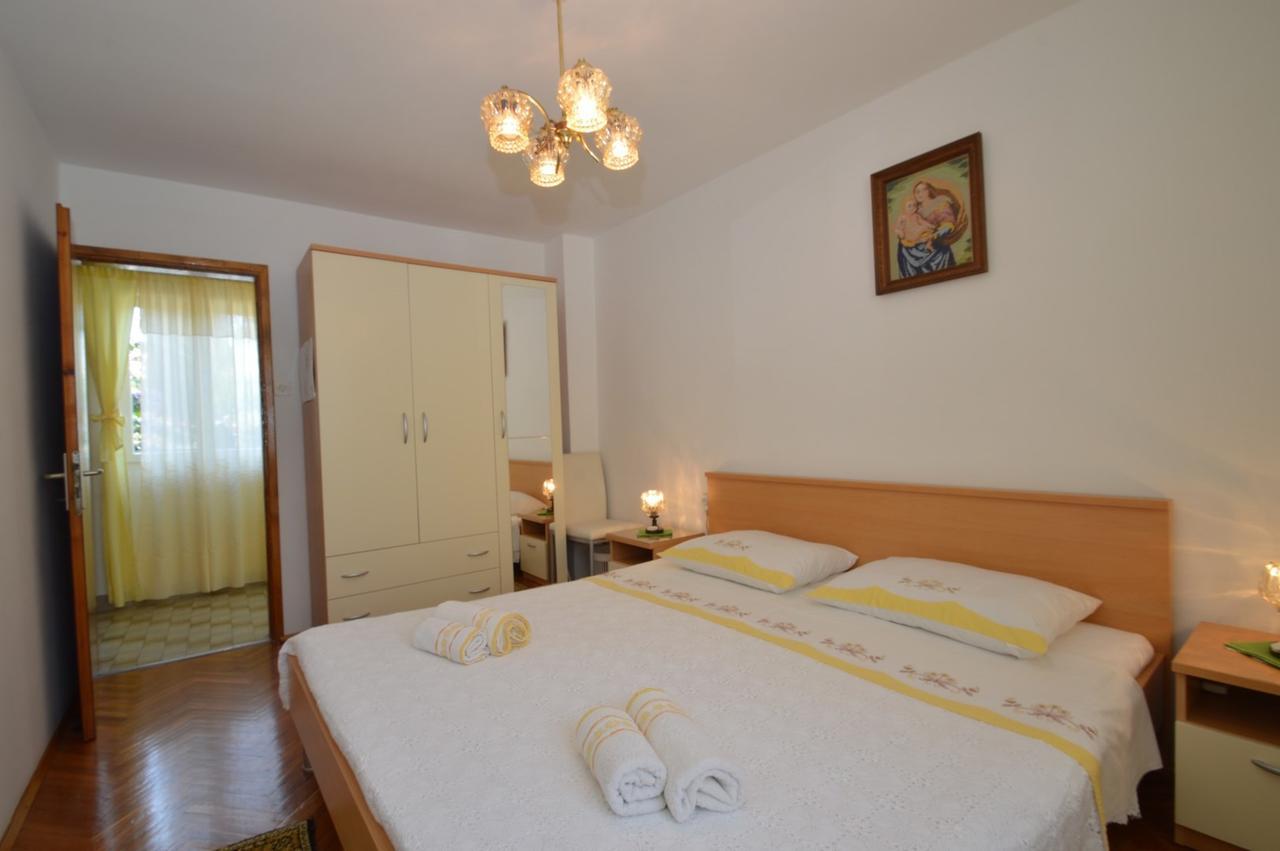 House Orhideja Hotell Mali Lošinj Eksteriør bilde